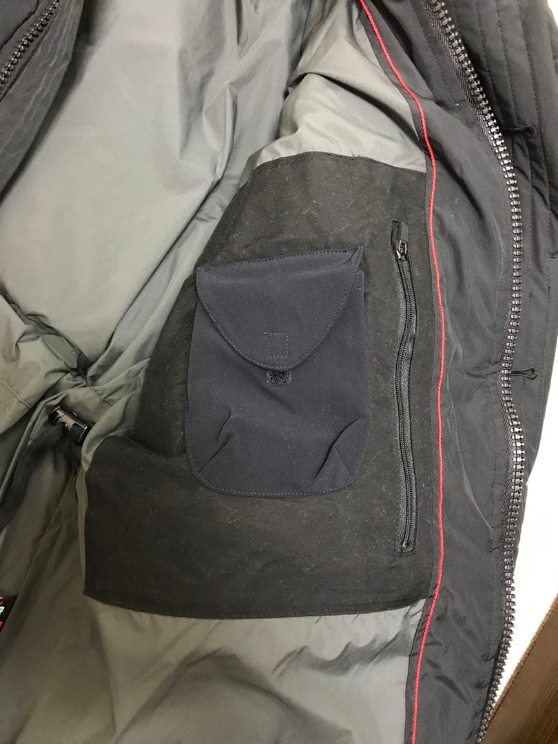 Victorinox フード付きダウンジャケット XL