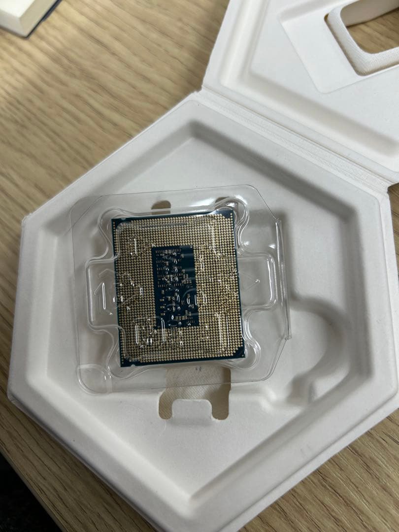Intel Core ultra7 265K 箱無し