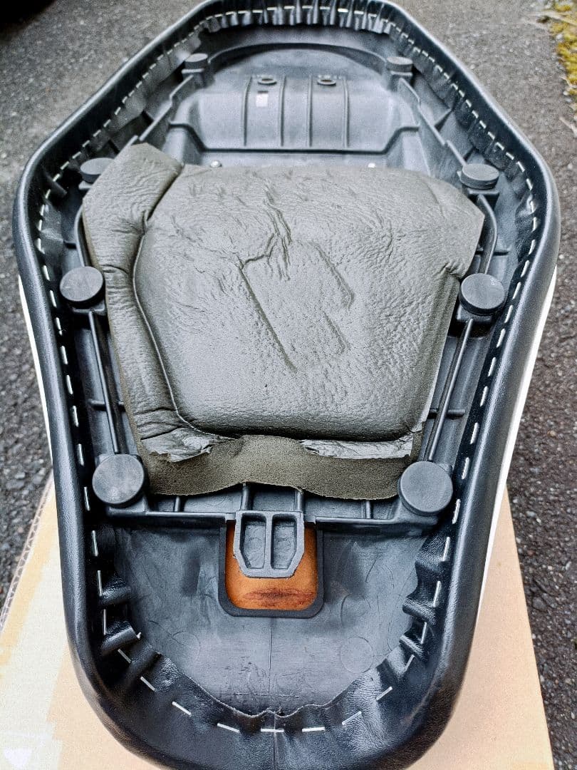 美品 カワサキ 純正 ローシート W650 W400用 ダウン (デイトナ)