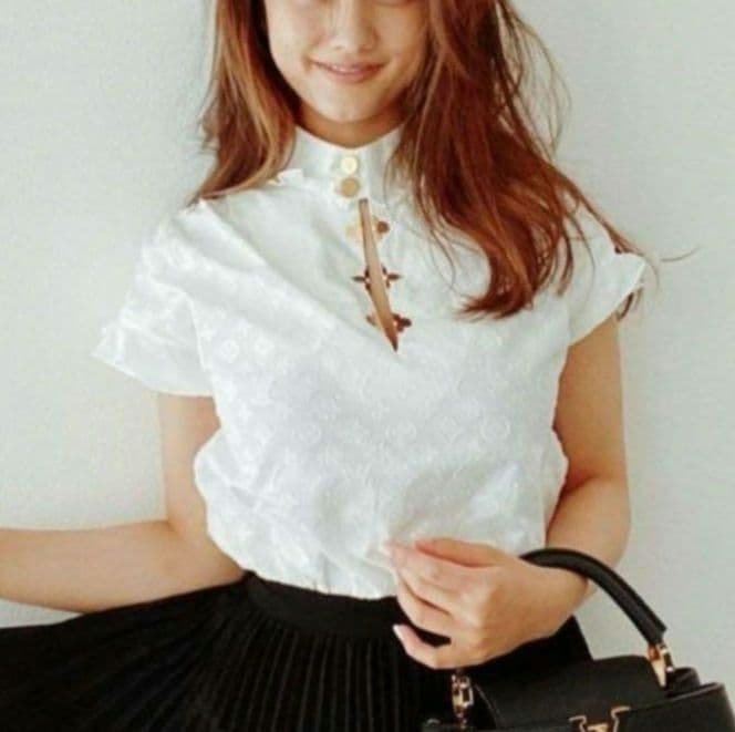 LOUISVUITTON ルイヴィトンモノグラム フリルブラウス42サイズ