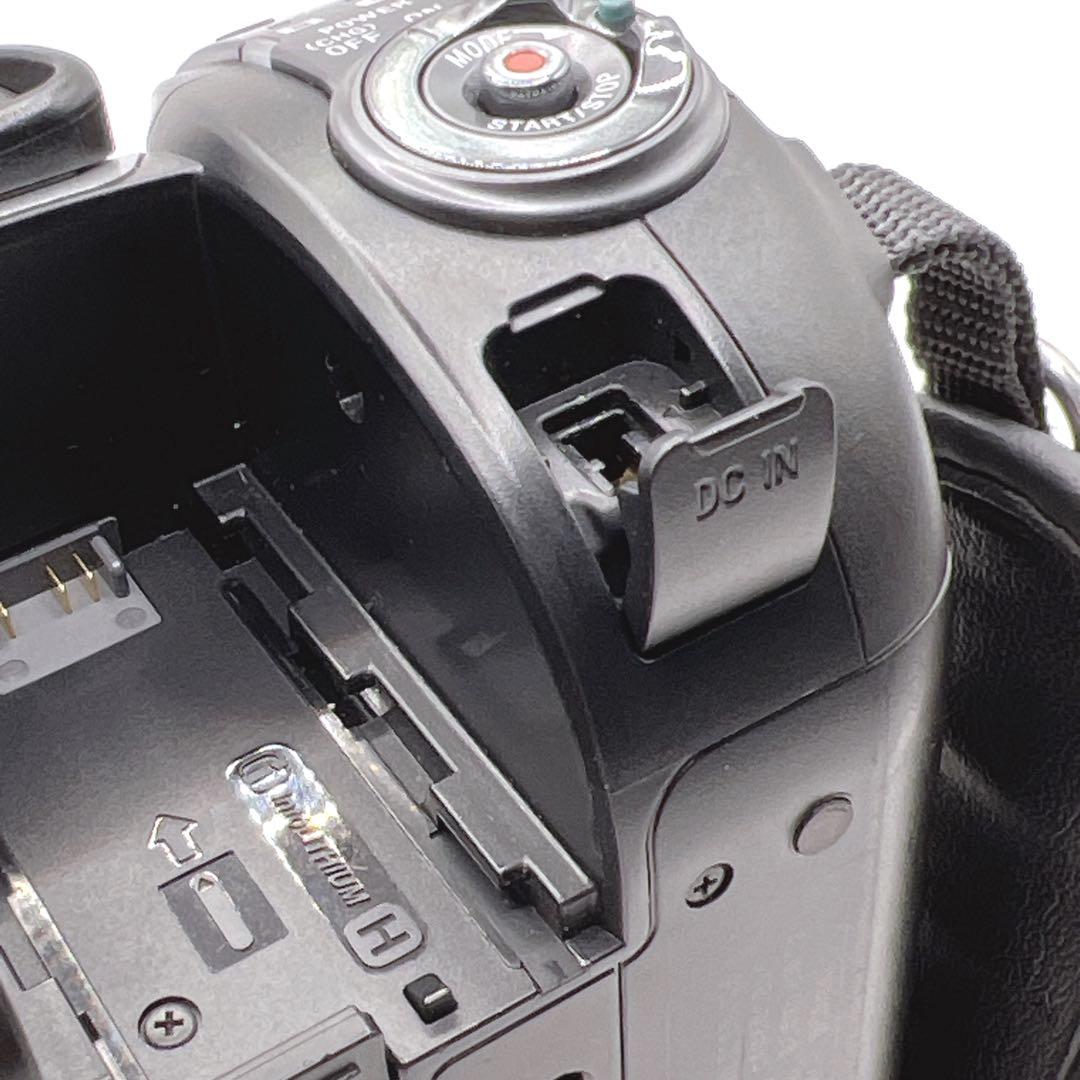 【未使用品級】 SONY HDR-SR11 ビデオカメラ バッテリー3個付き