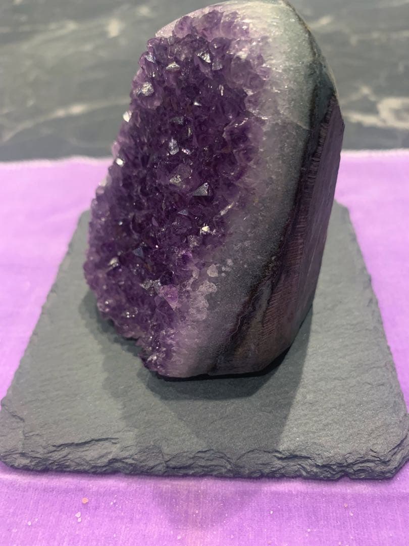 特級呪物S S ｜金運覚醒・現実逆転天然石 金が自然に集まり始める