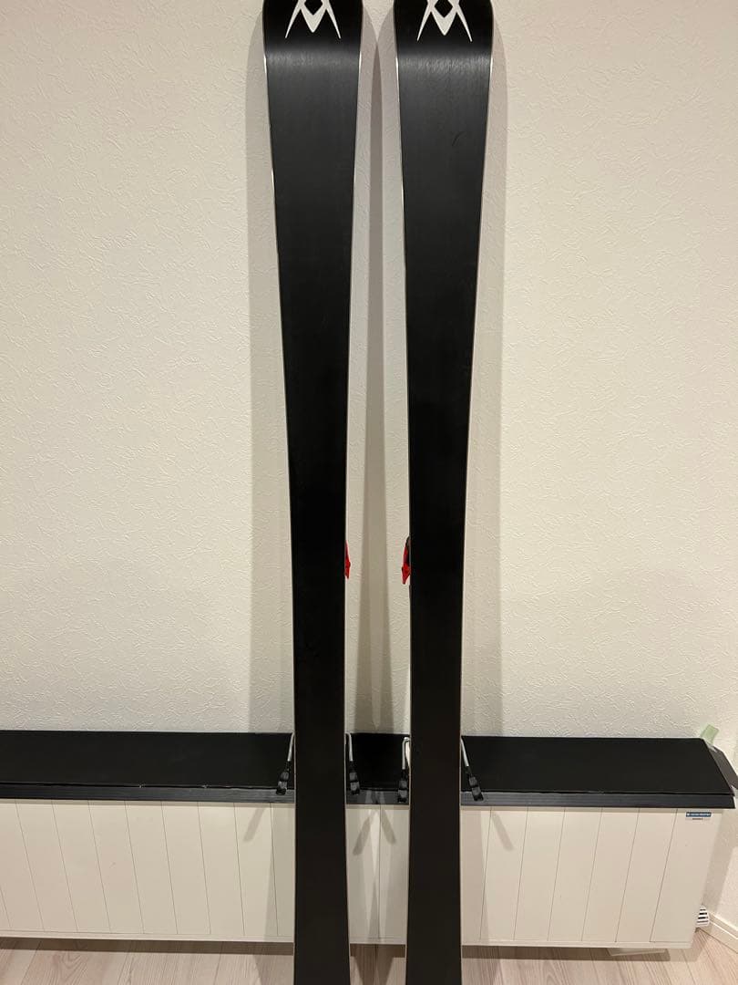 Völkl Platinum 166 スキー板