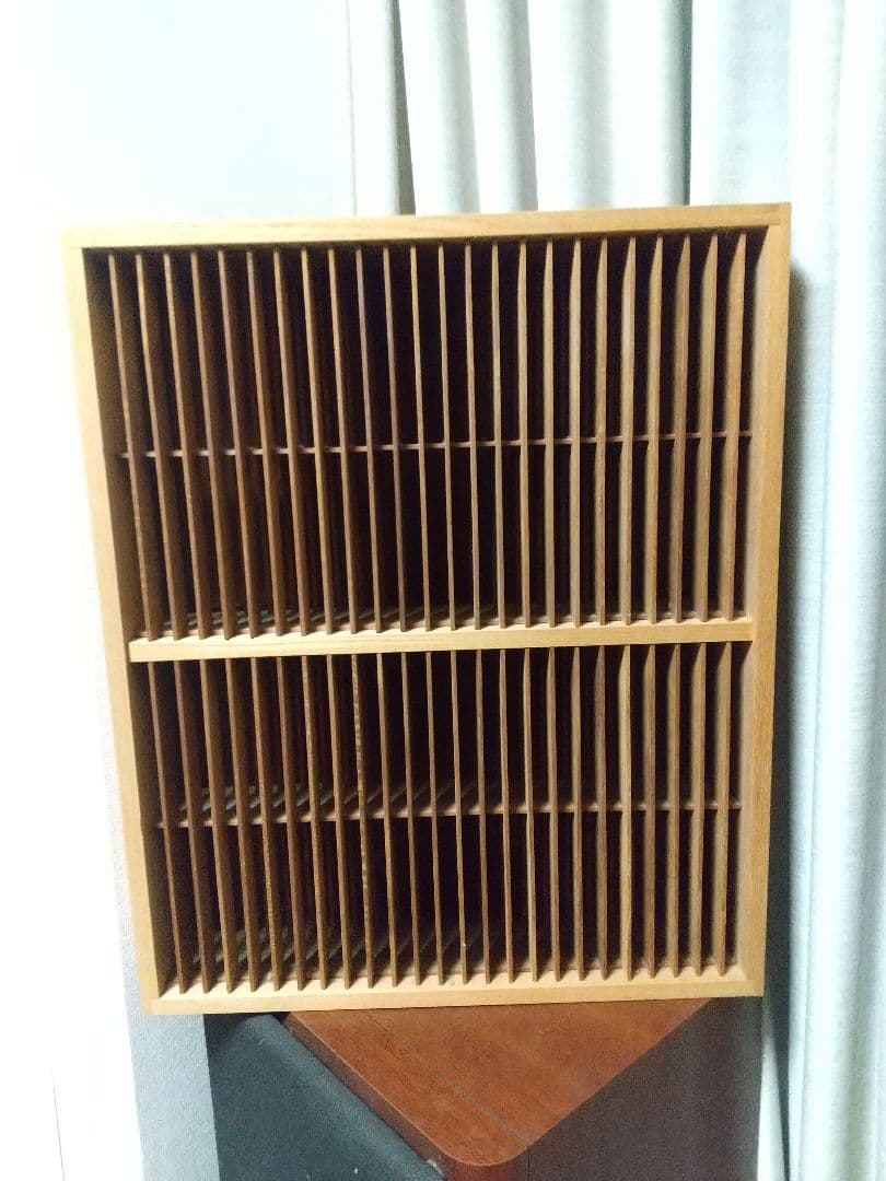 木製CD収納棚100枚 仕切り板シンプル25枚×4段