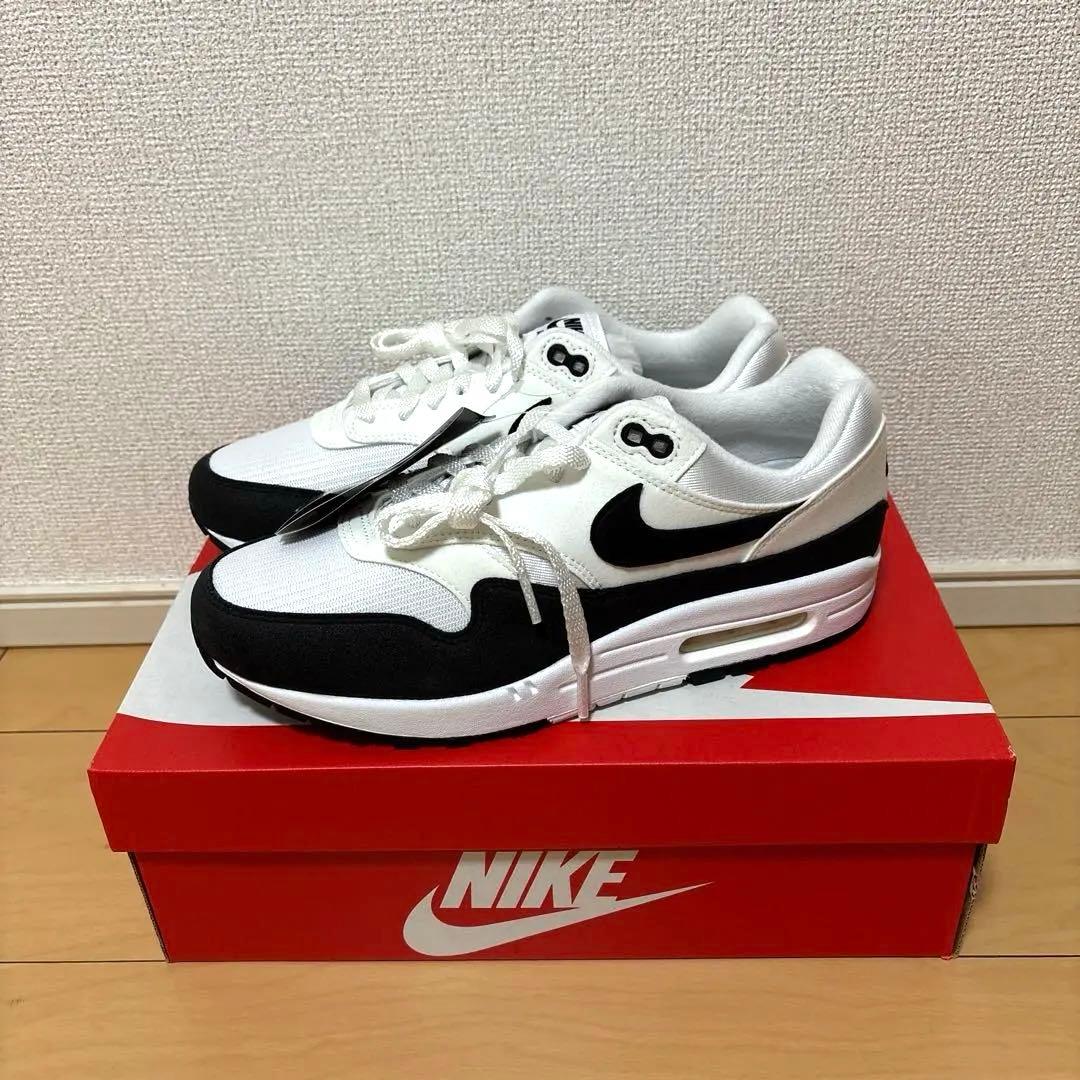 週末価格　NIKE Air Max 1 パンダ　27cm