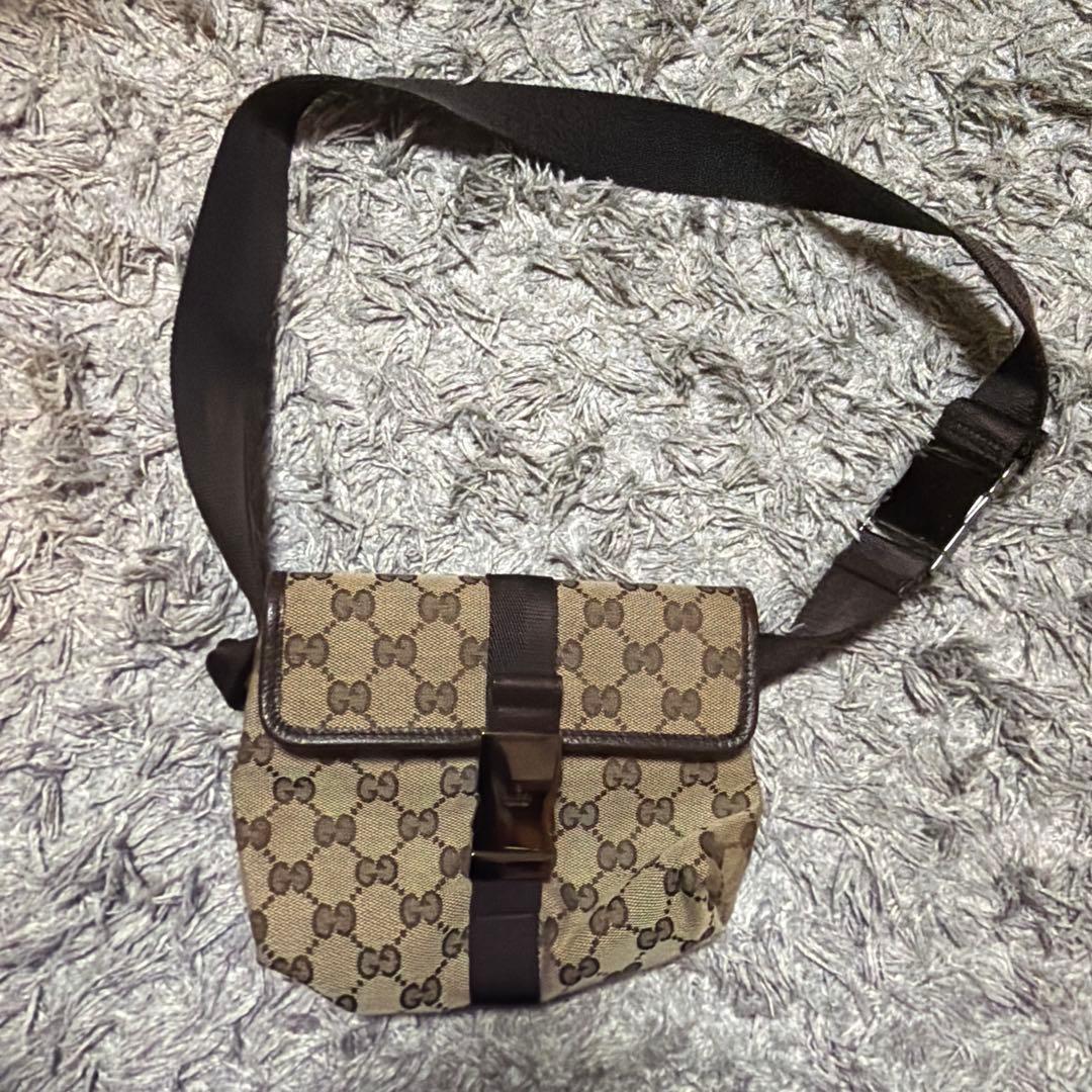 GUCCI ボディバッグ ベージュ・ブラウン