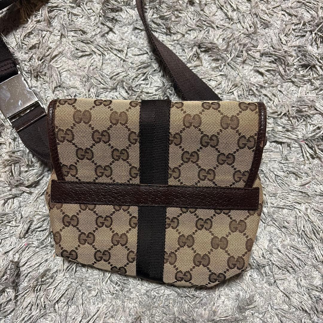 GUCCI ボディバッグ ベージュ・ブラウン