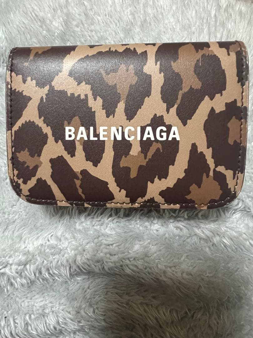 BALENCIAGA ヒョウ柄 三つ折り財布