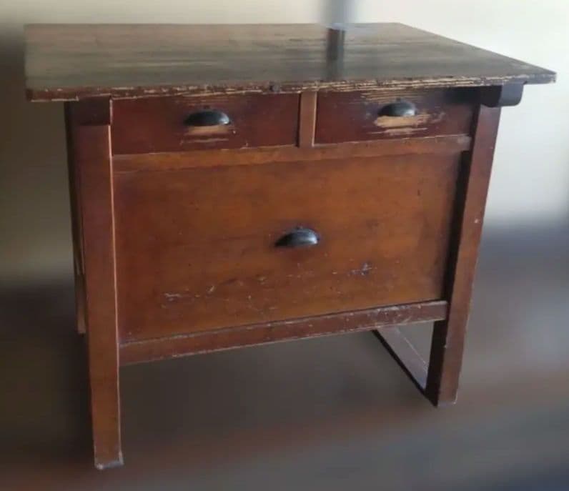 レトロ　事務机　天板一枚板使用　縦58cm横85cm高さ70cm