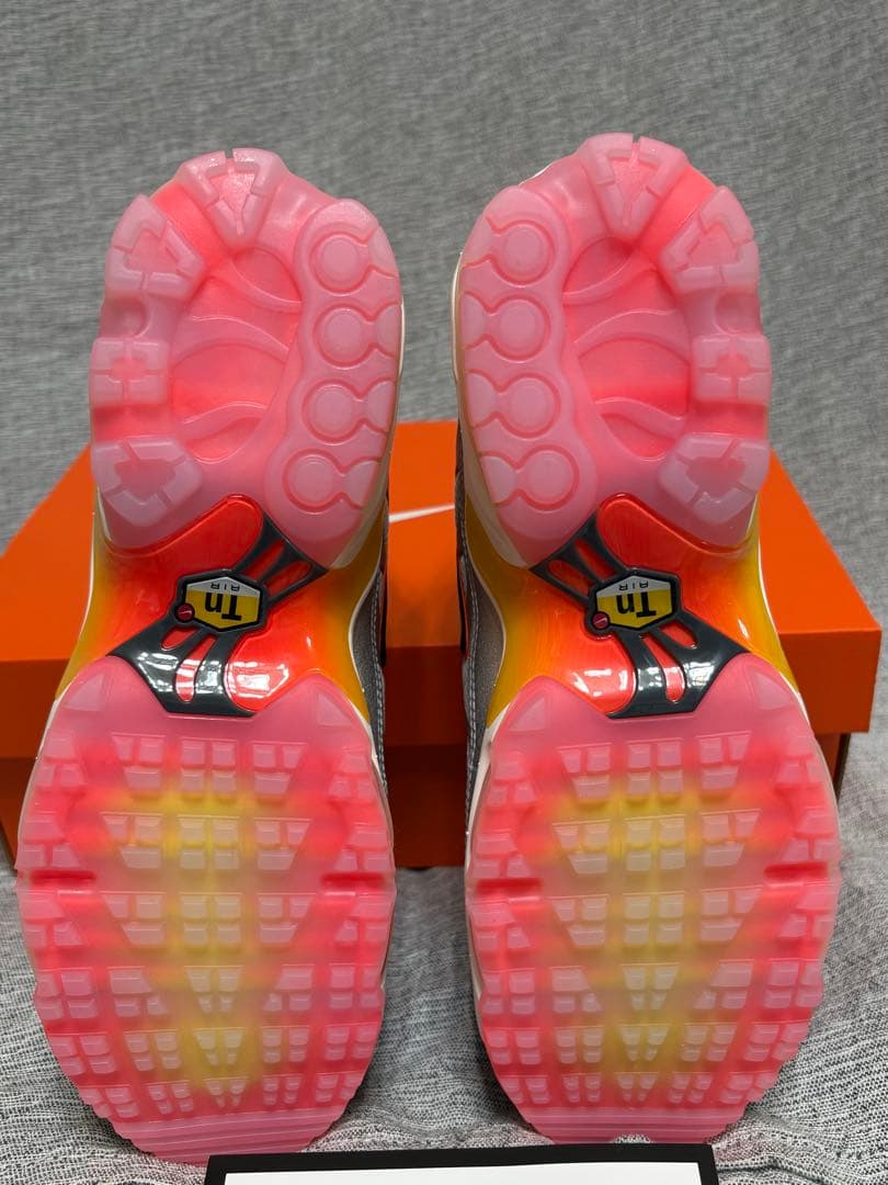24.5 ☆新品☆ ナイキ エア マックス プラス ゴルフシューズ　シルバー