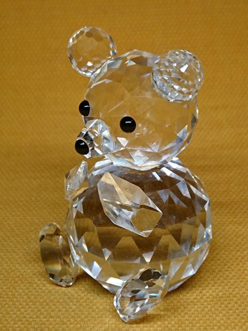 【美品】ベア　熊　スワロフスキー　置物　インテリア　工芸品　美術品　A3105