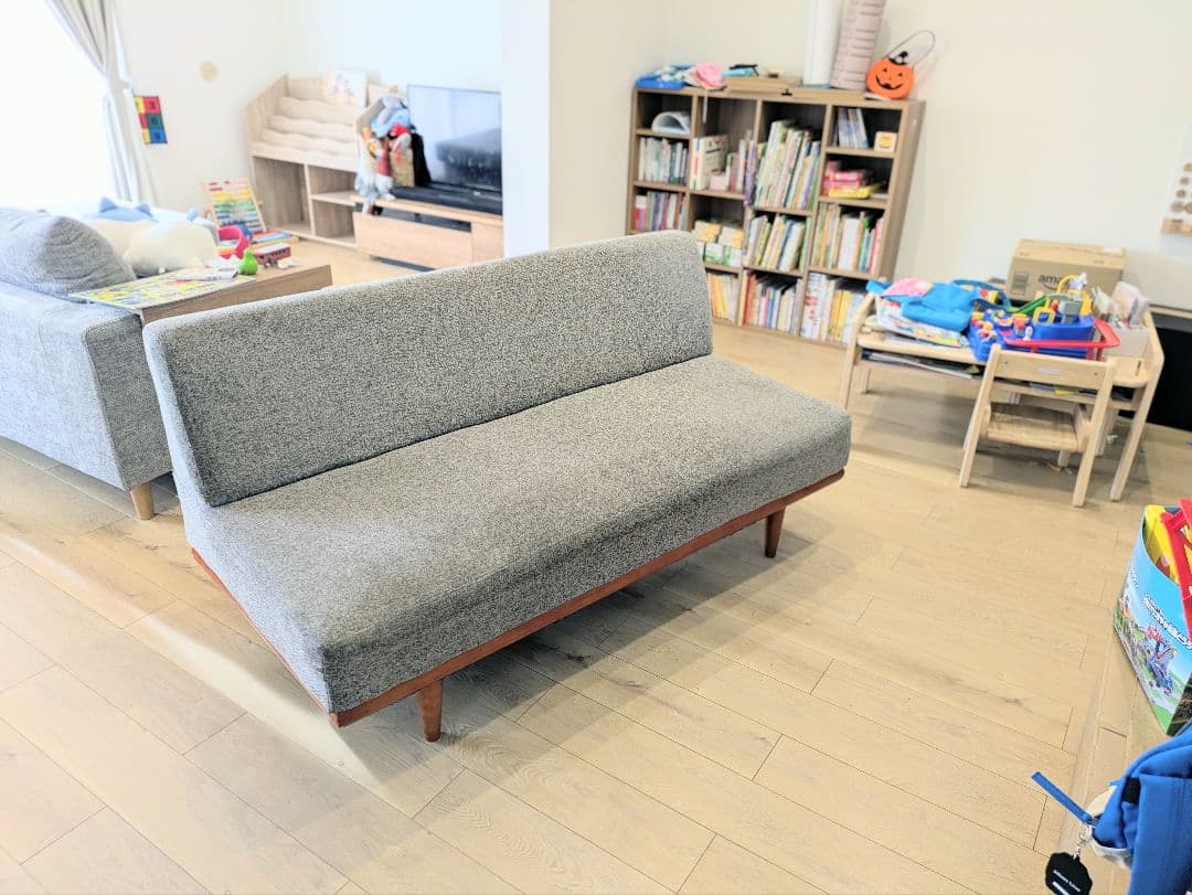 【北欧デザイン】2.5人掛けアームレスソファ グレー 幅145cm 木製フレーム