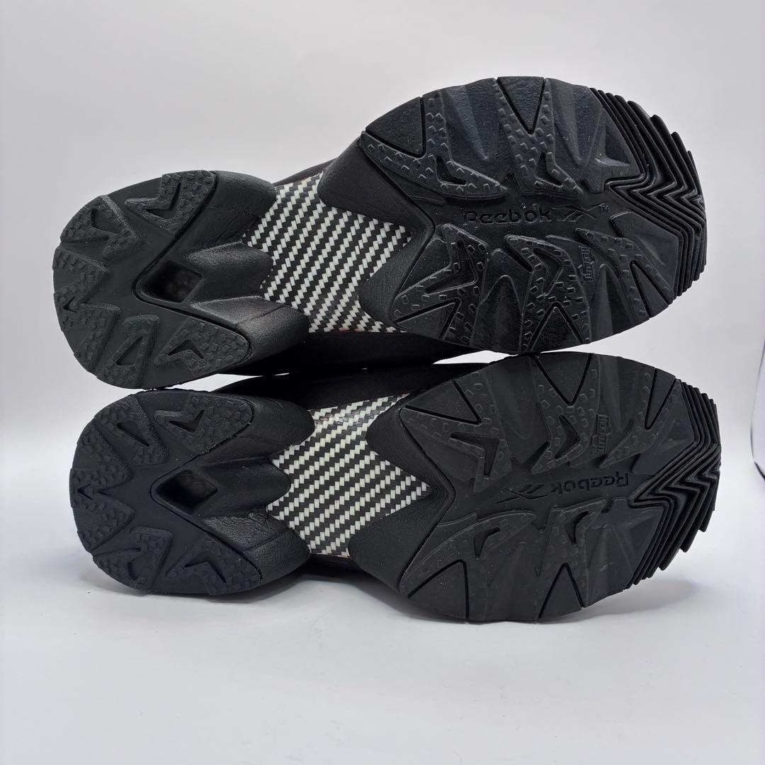新品ReebokリーボックINSTAPUNPFURYポンプスニーカーブラック