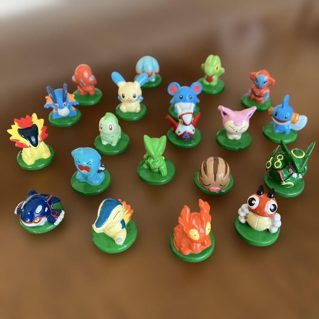 ポケモン フィギア　ミニコット