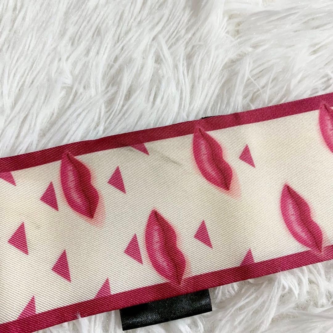 現行モデル✨　PRADA　プラダ　プリントシルクツイル　スキニースカーフ　リップ