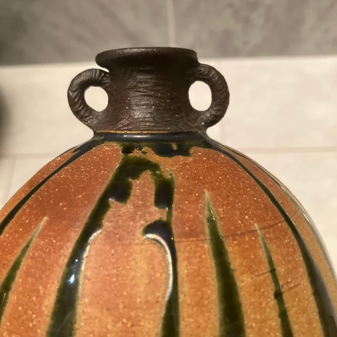 90 年代スリランカ作家Ajith さんが手掛けた雰囲気抜群の花瓶