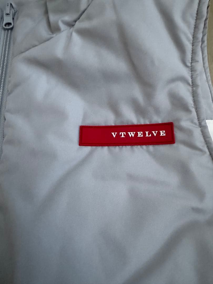 V12ゴルフ　メンズ　リバーシブルダウンベスト