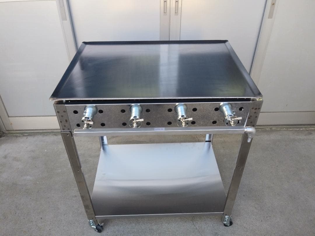 屋外販売に　デモキッチン　７５０幅　専用台キャスター付　模擬店　LPGガスグリル