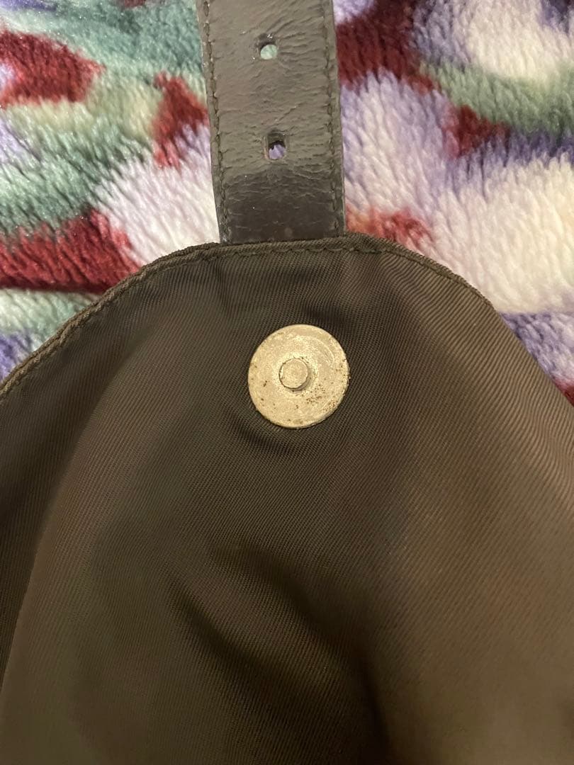 PRADA ナイロンショルダーバッグ