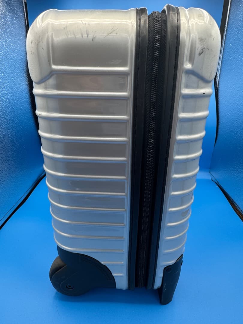 【機内持込可】RIMOWA 2輪 SALSA ビジネストローリー 23L リモワ