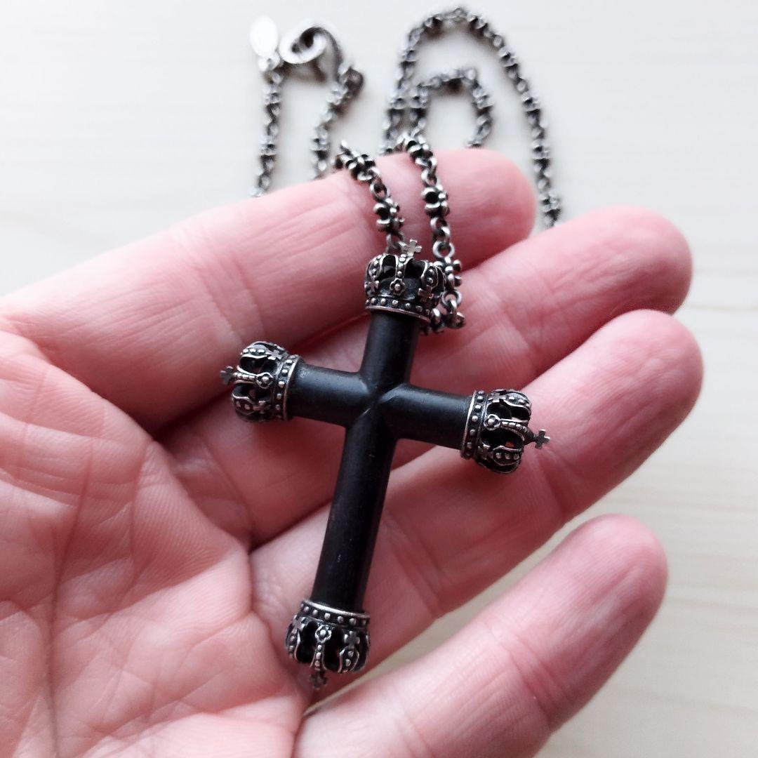 ジャスティンデイビスクロスネックレス