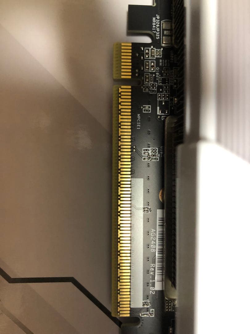 グラフィックボード・グラボ・ビデオカード Radeon RX 9060 XT Steel Legend 16GB OC