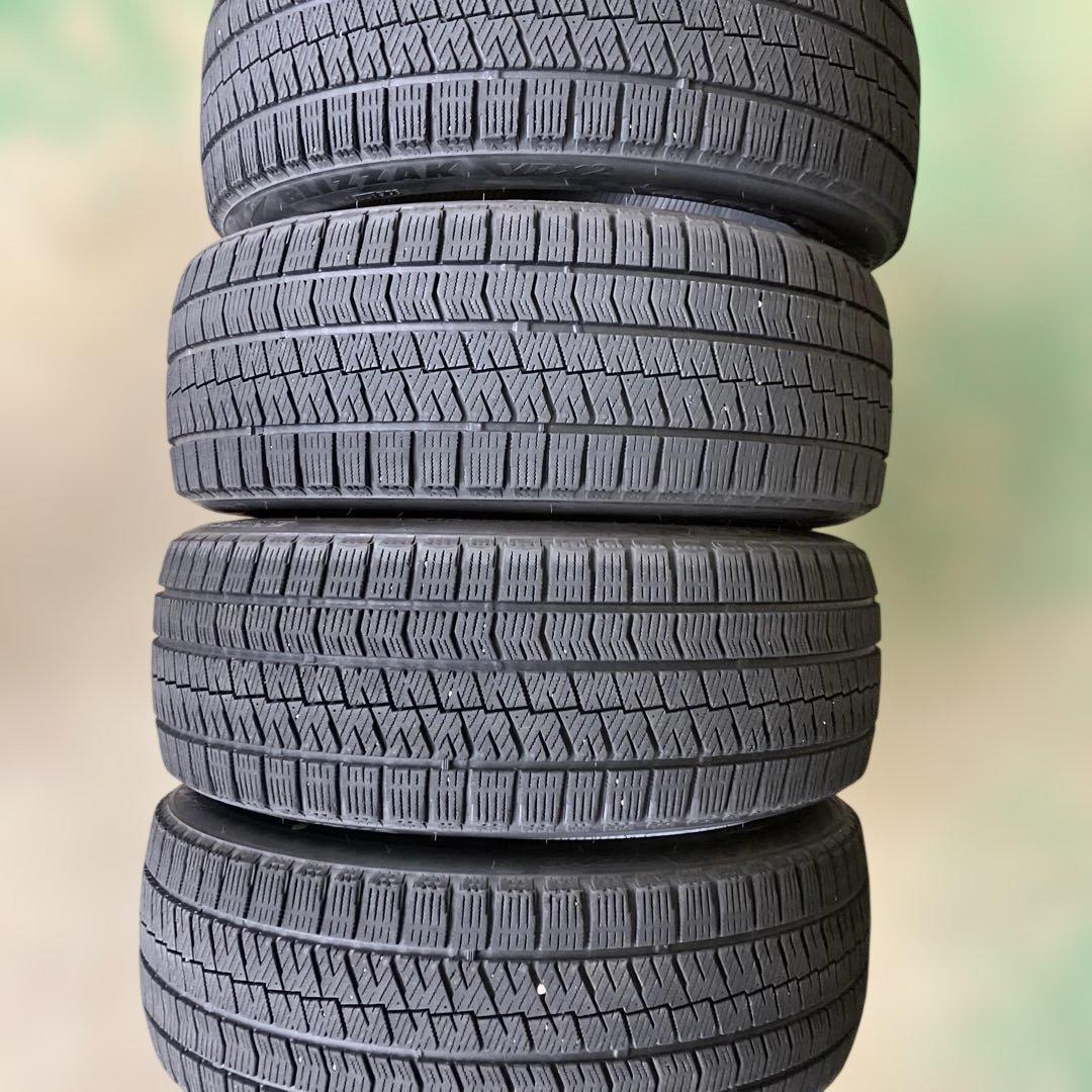 BRIDGESTONE 225/45R18BLIZZAKVRX2 4本クラウン