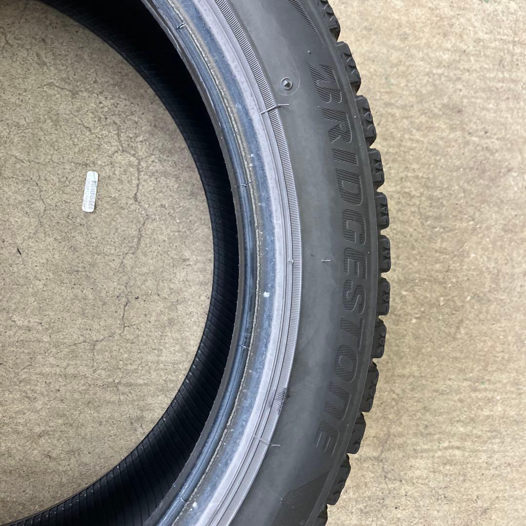 BRIDGESTONE 225/45R18BLIZZAKVRX2 4本クラウン