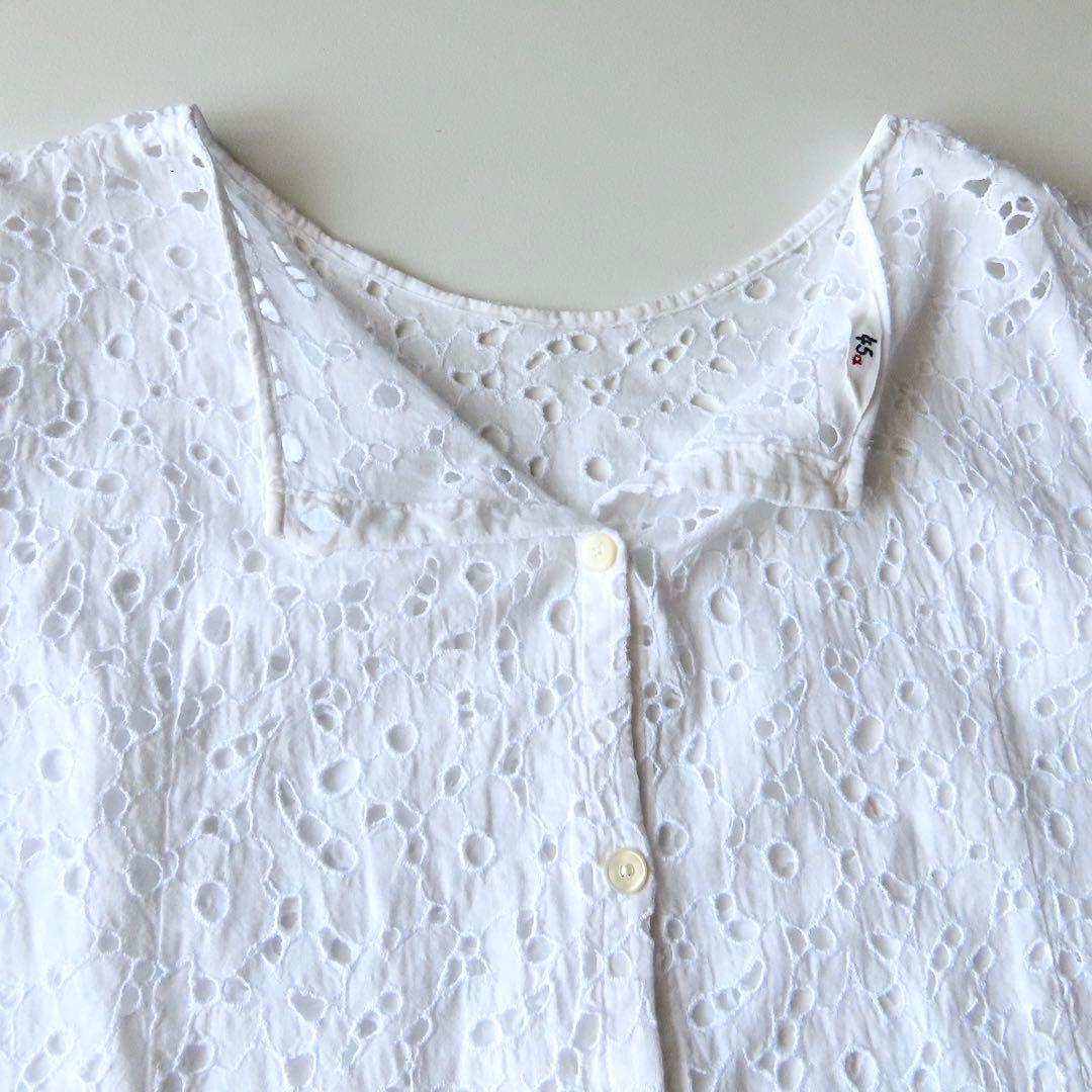 45R カットワークレースのバックボタンブラウス 3 ホワイト 45rpm