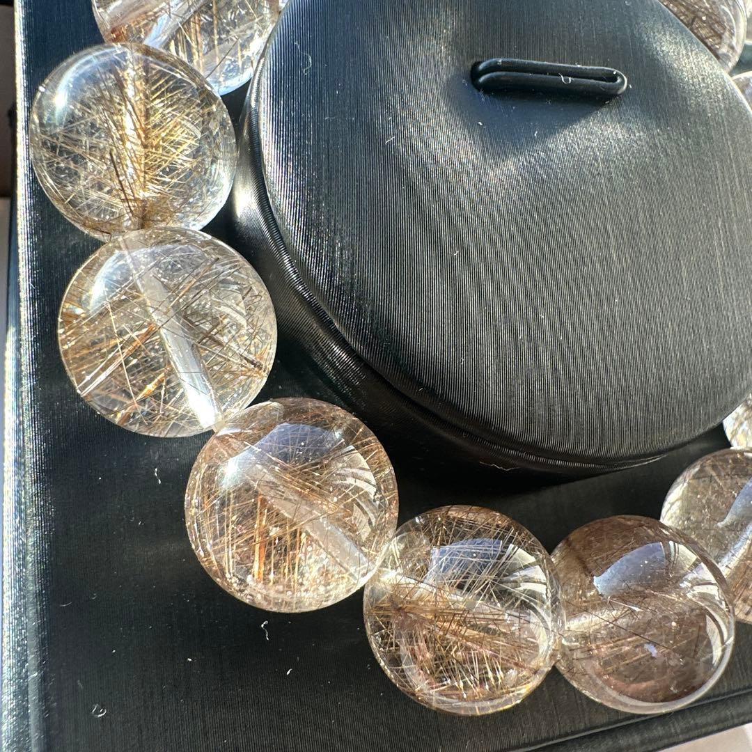 高品質　透明感抜群大玉シルバールチル　天然石　パワーストーン