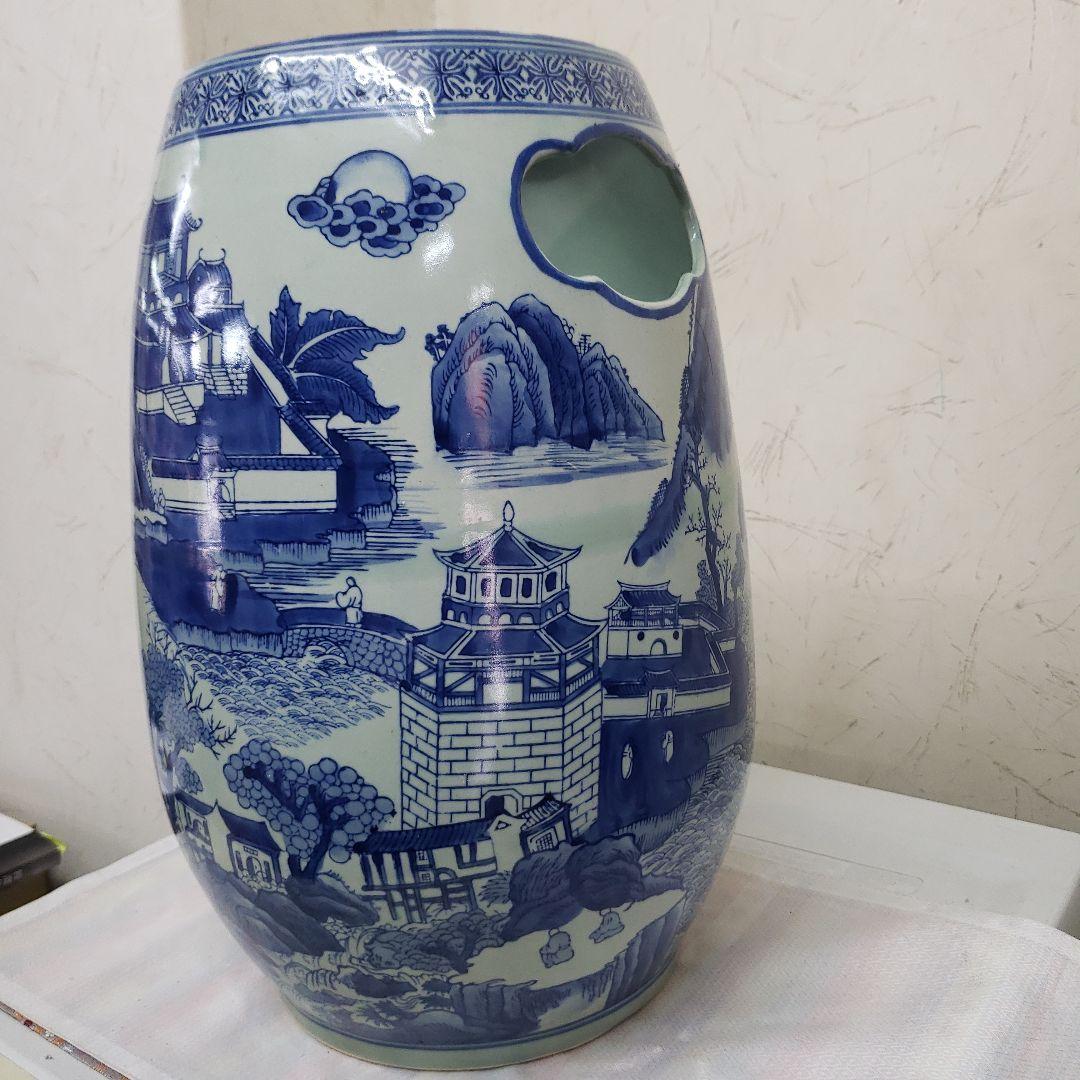 蔵出し特価　景徳鎮陶器製花瓶 風景画デザイン　持ち手付き
