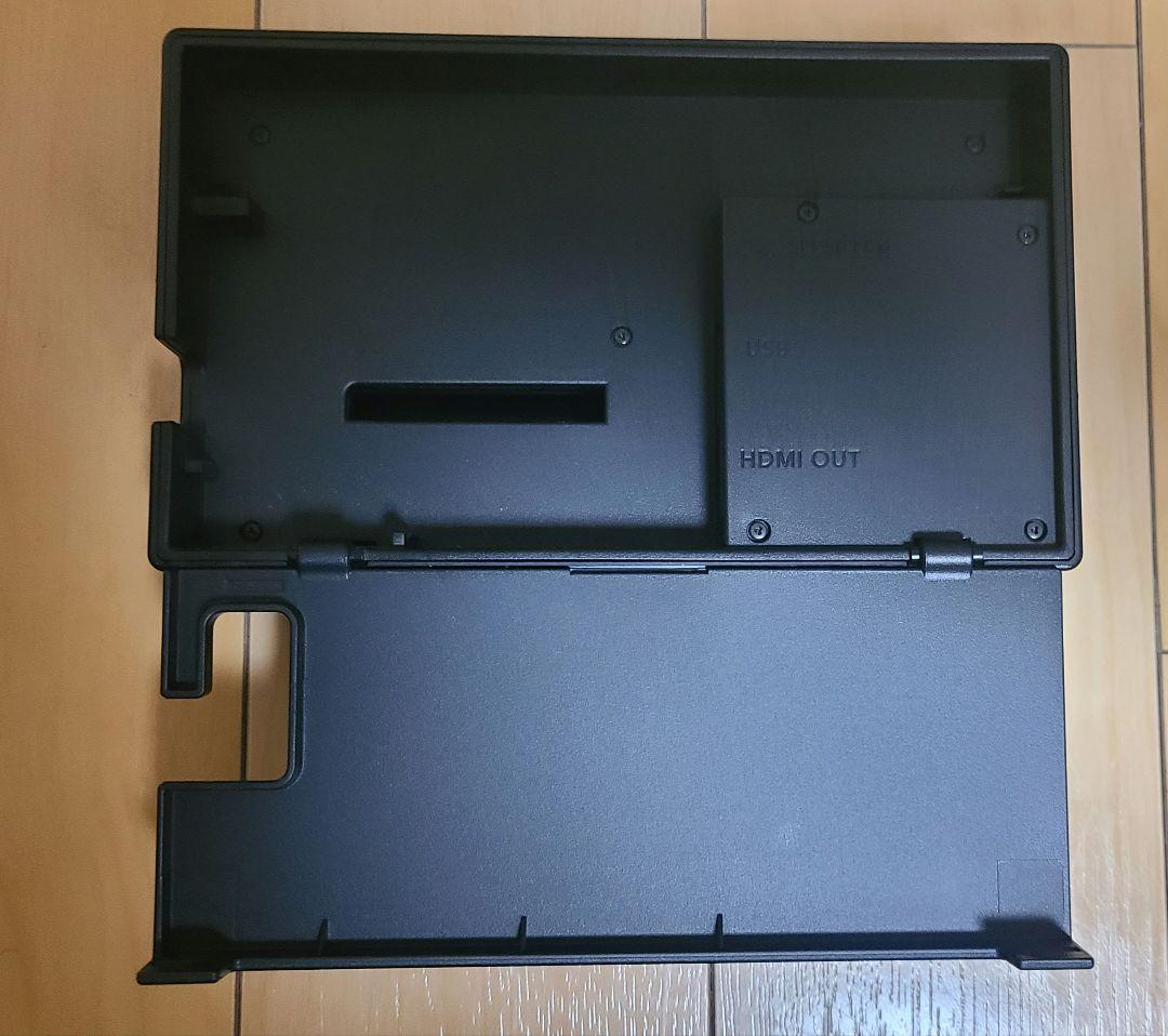 ニンテンドースイッチ本体 ブラック セット(箱、キャリングケース、SDカード付)