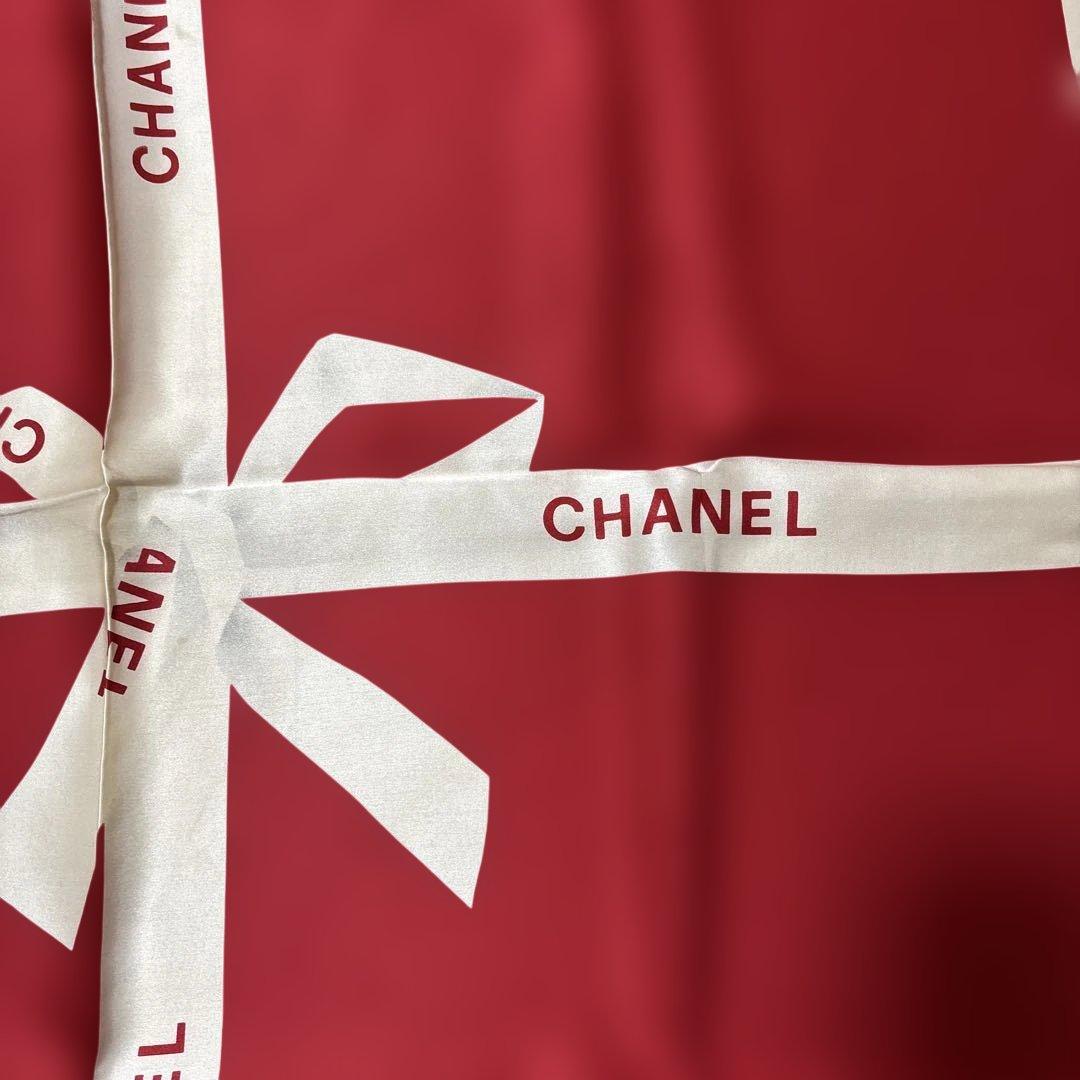 CHANEL リボンデザイン レッドスカーフ