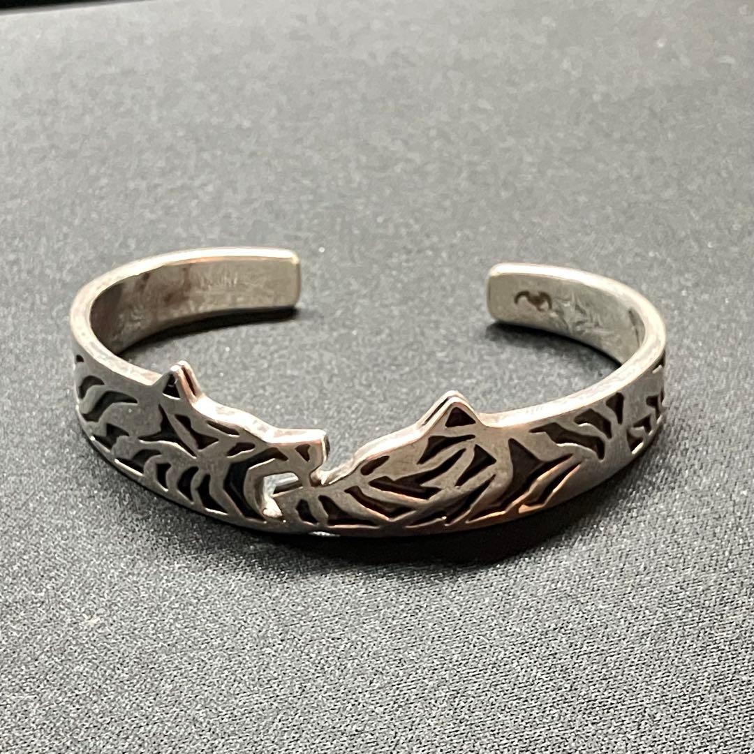 「kaz76」BRU NA BOINNE BAKU!!バングル　狼