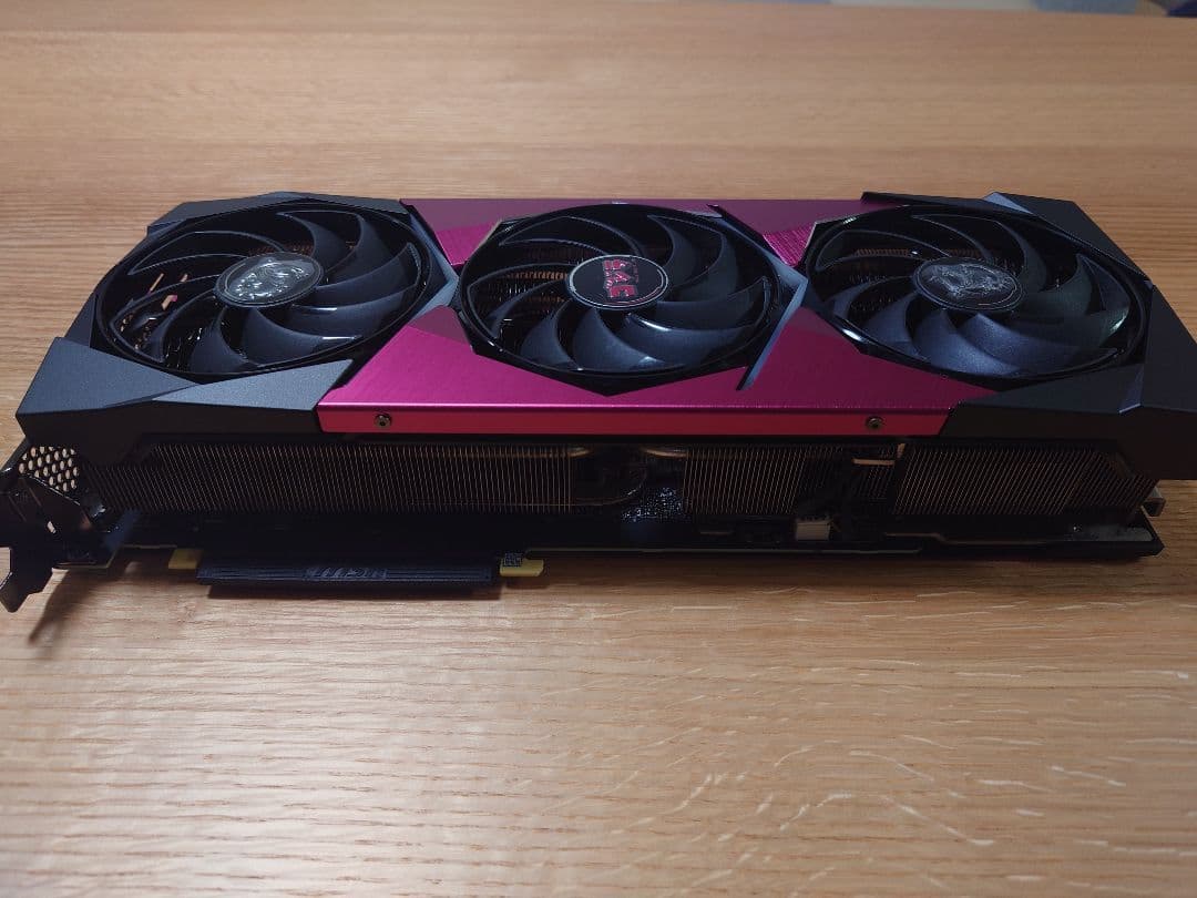 グラフィックボード・グラボ・ビデオカード RTX 3070 SUPRIM GODZILLA