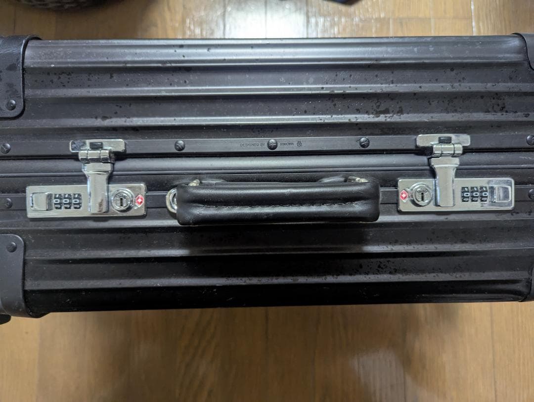 【2回のみ使用】リモワ クラシックキャビン☆RIMOWA