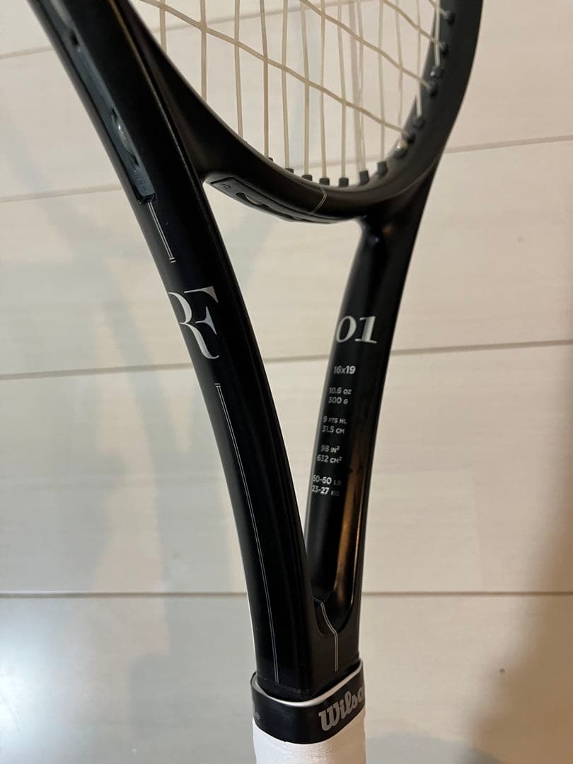 【美品】Wilson RF01 テニスラケット　Ｇ2