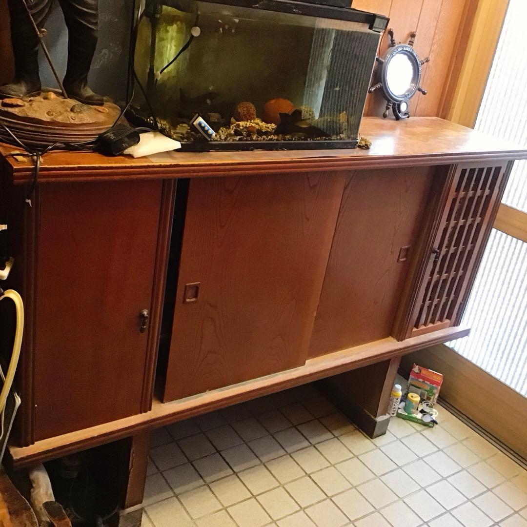 玄関台　　棚　キャビネット　レトロな雰囲気の家具　値下げ☆送料込みです☆近日削除