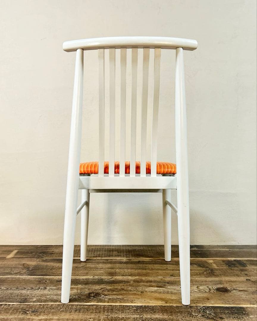 昭和レトロ ダイニングチェア 白　オレンジストライプ 木製 椅子 北欧風 古家具