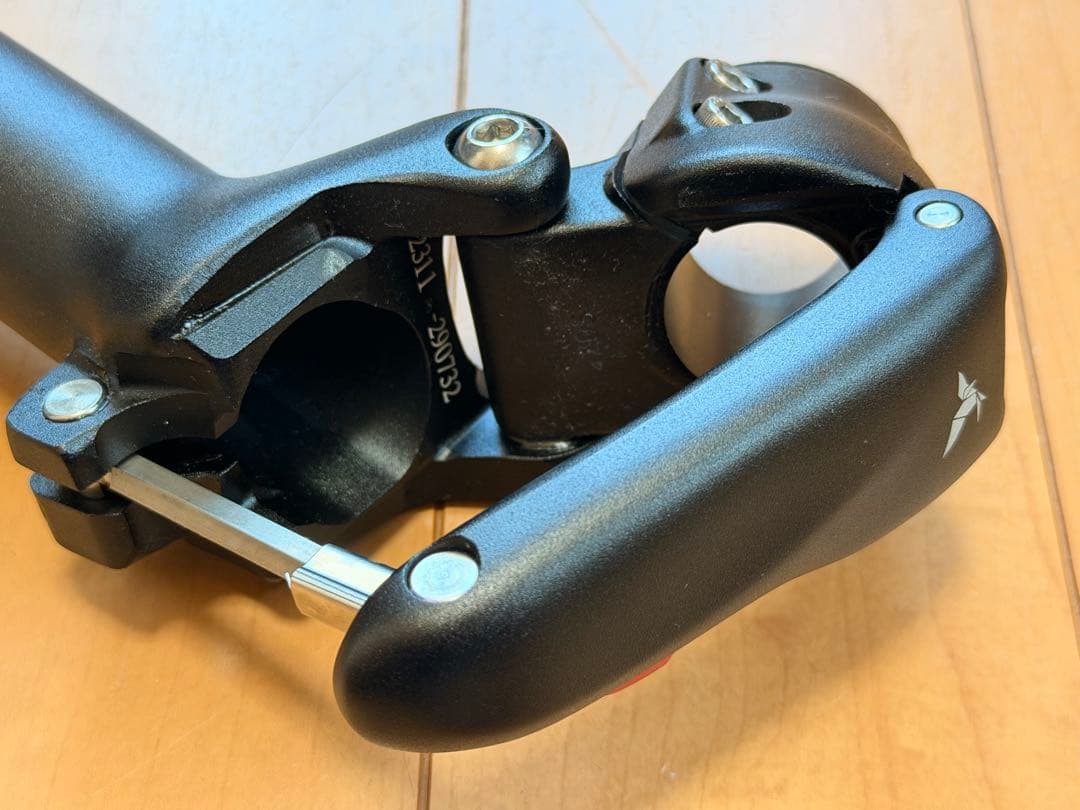 Tern ハンドルポストPhysis 3D T-Bar Handlepost