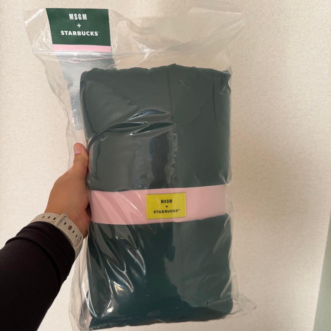 MSGM × STARBUCKS ダークグリーン ブランケット　韓国限定