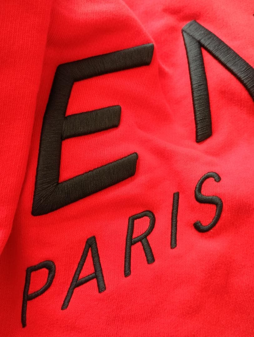 岡野さま専用にします〜Givenchy パーカー