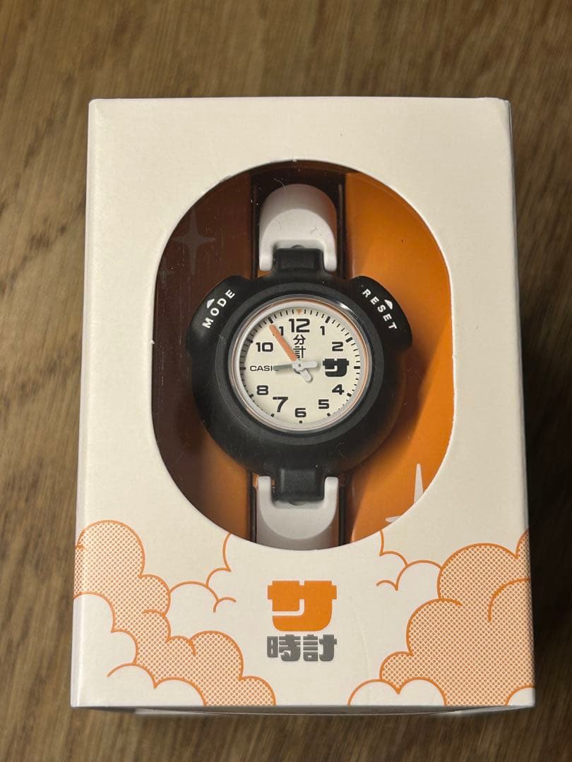 サ時計　カシオ　オレンジ
