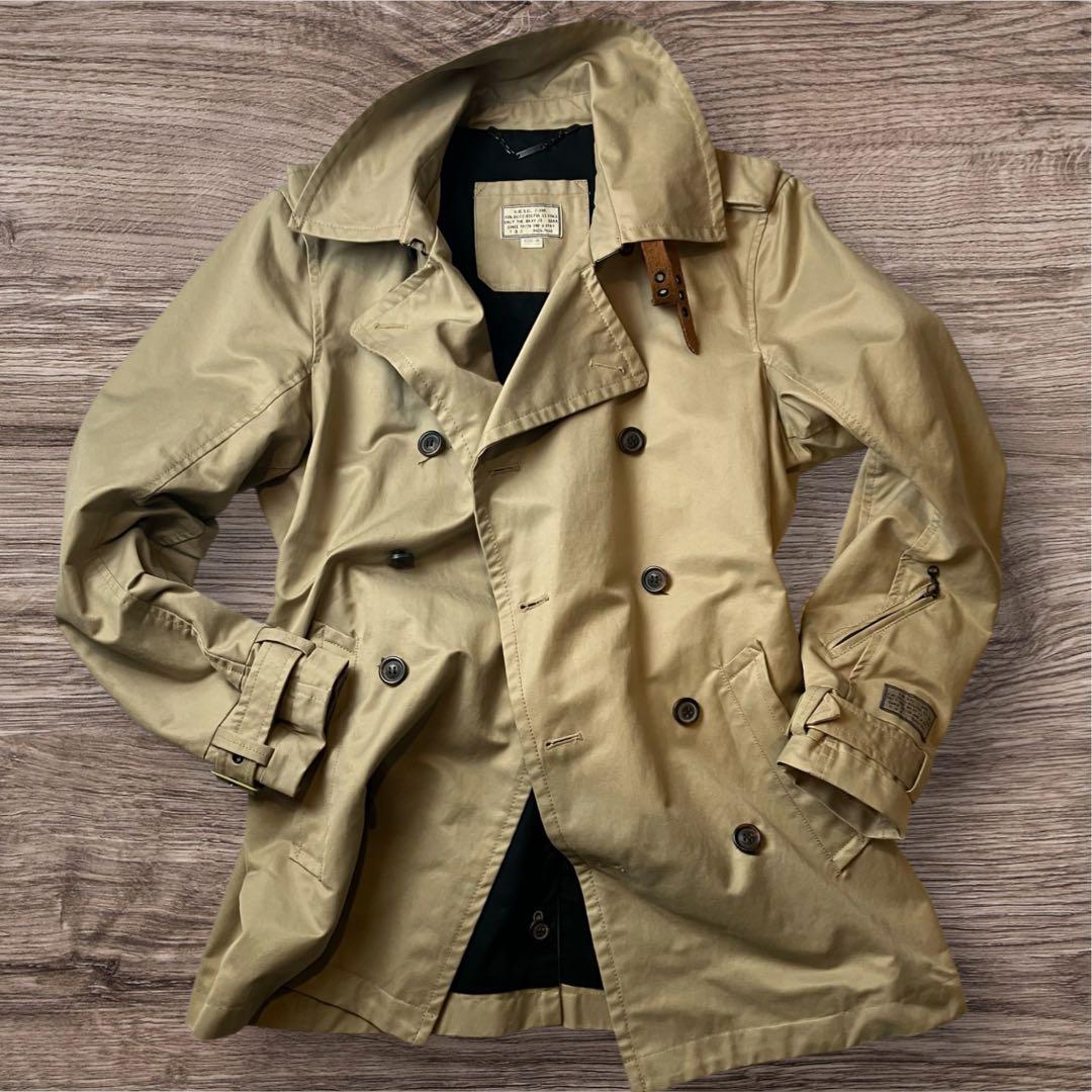 ディーゼル　ベージュ ダブルブレスト トレンチコート M