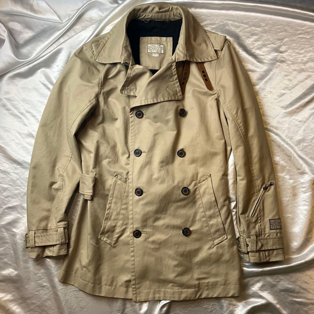 ディーゼル　ベージュ ダブルブレスト トレンチコート M