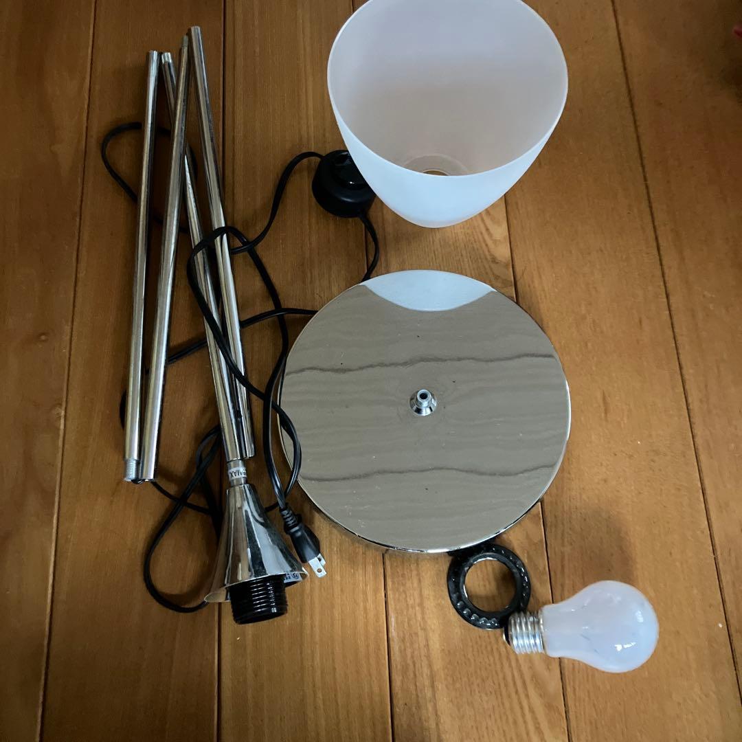 フロアスタンド　間接照明