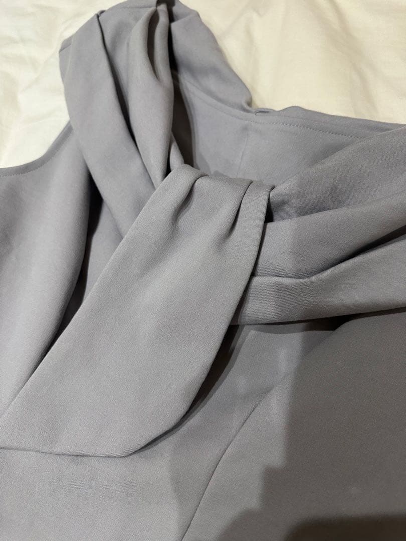 トップス Herlipto Lily Shawl Peplum Top