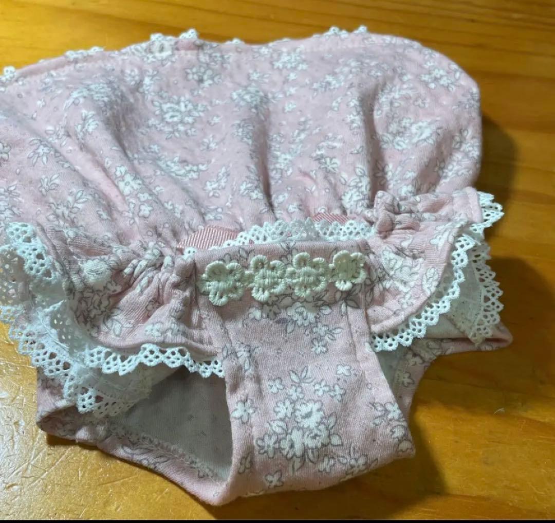 ハンドメイド犬服　花柄接結ニットのヒラヒラお袖キャミワンピ
