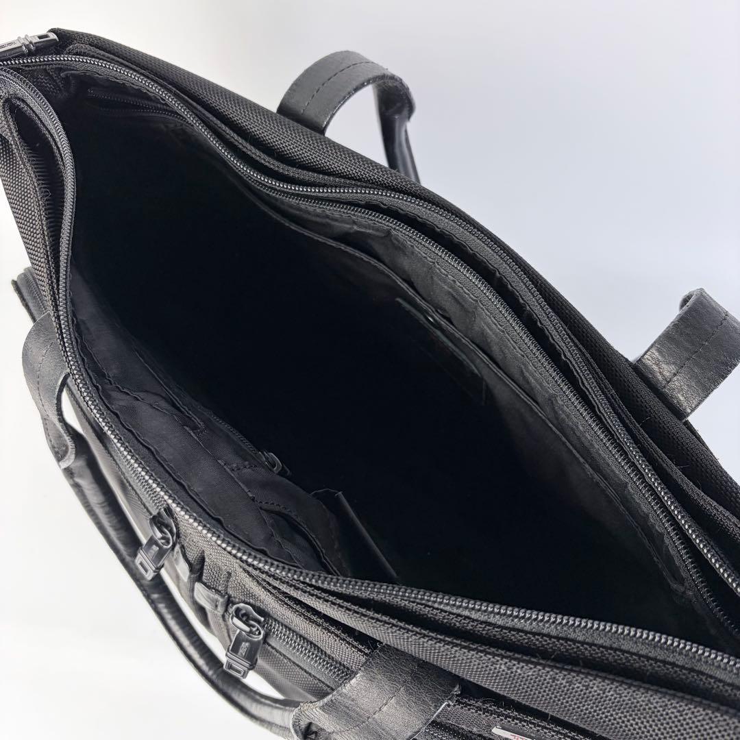 Jakk Wyldeトゥミ トートバッグ コンパニオン アルファ肩掛け