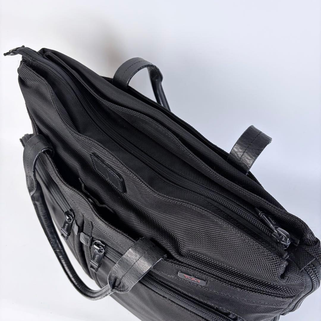 Jakk Wyldeトゥミ トートバッグ コンパニオン アルファ肩掛け